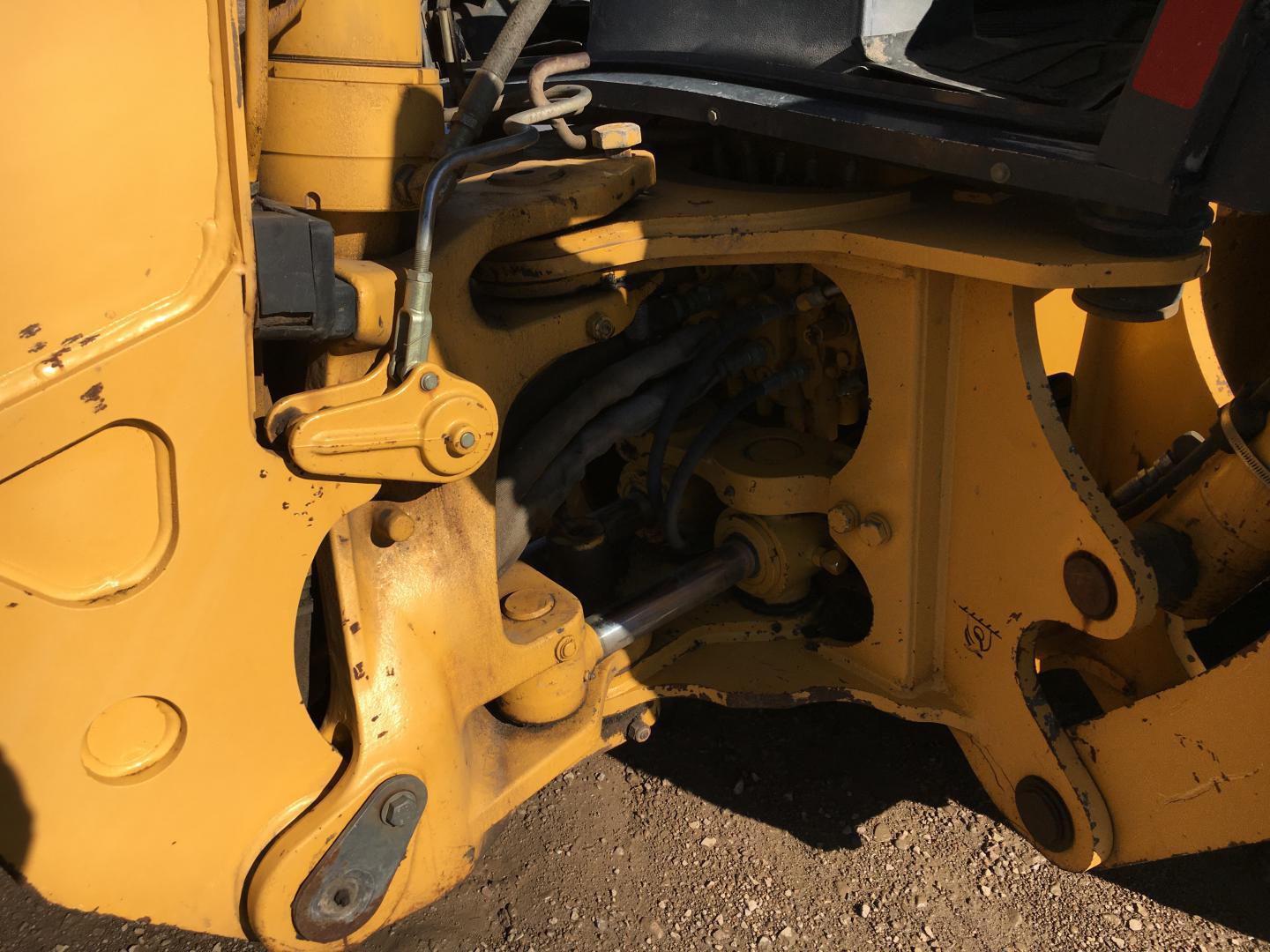 ./imagenes/INVOICE/2019/16900/RETROEXCAVADORA  PARA REFACCIONES 310SG (13).JPG